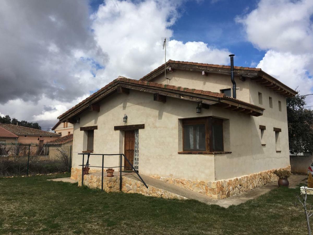 Гостевой дом La Casa Del Cartero Pablo Сальданья-де-Аильон Экстерьер фото