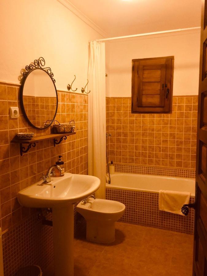 Гостевой дом La Casa Del Cartero Pablo Сальданья-де-Аильон Экстерьер фото